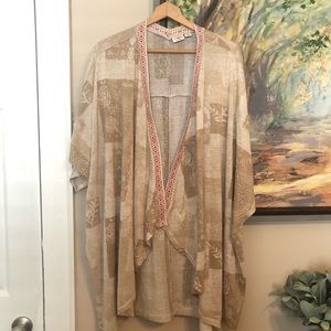 22\24 Tropical Tan Kimono